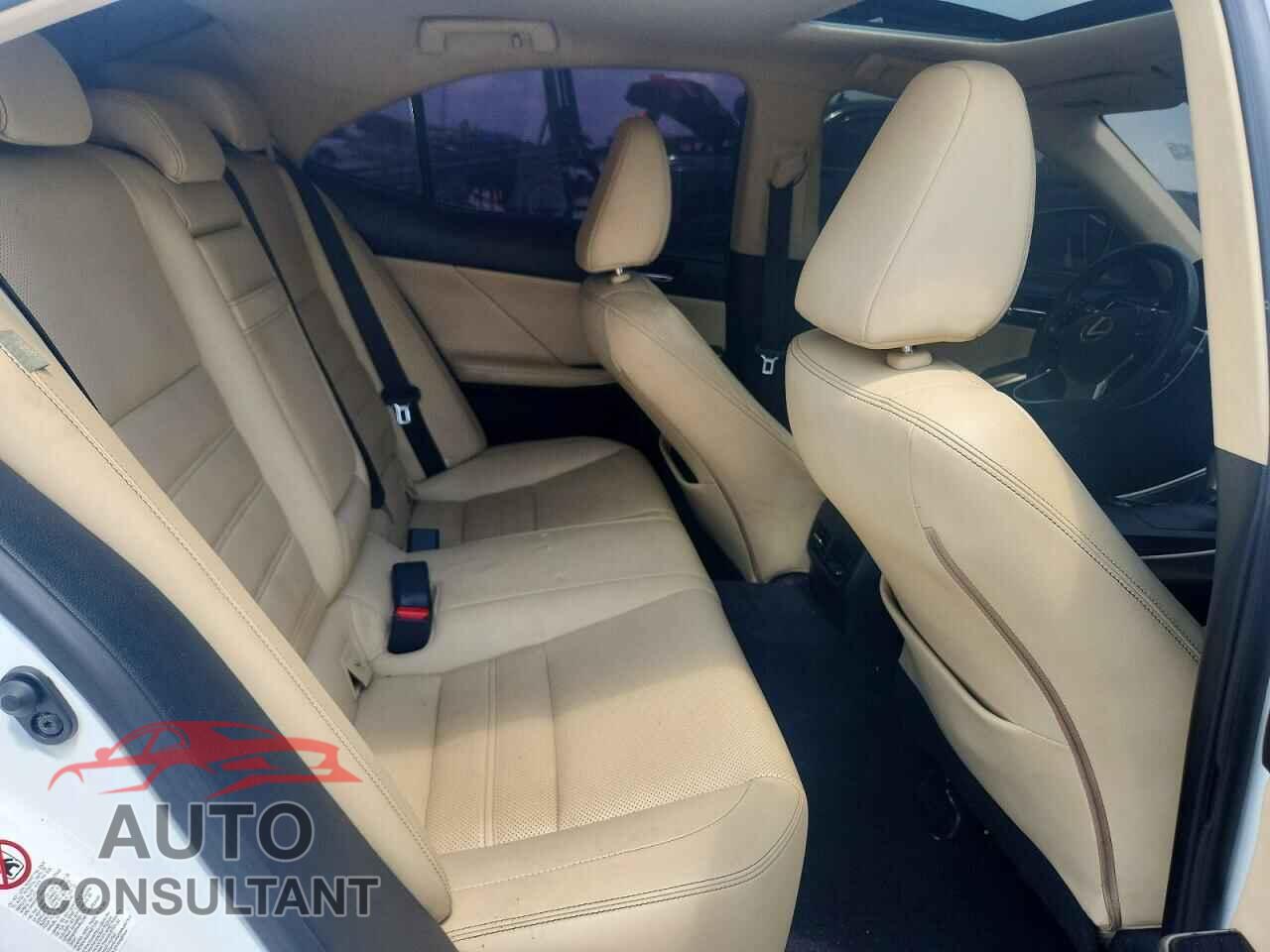 LEXUS IS 2014 - JTHCF1D2XE5000772