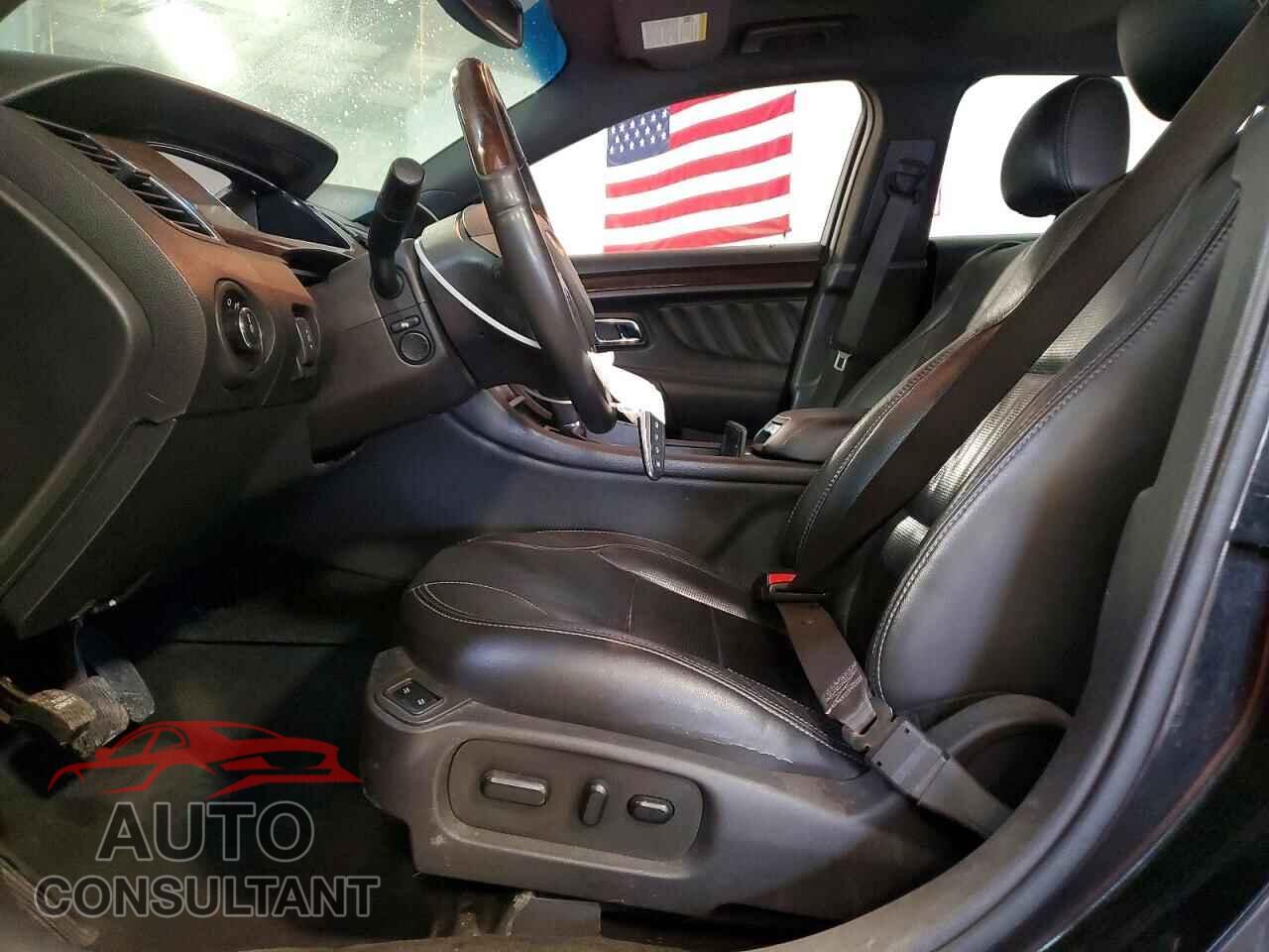 FORD TAURUS 2015 - 1FAHP2F81FG118507
