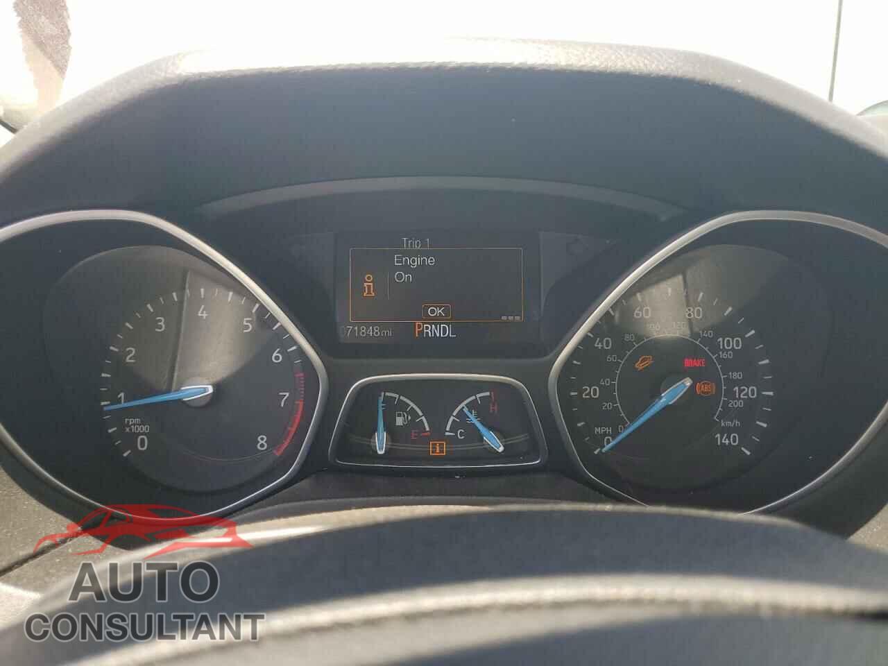FORD FOCUS 2017 - 1FADP3E27HL215173