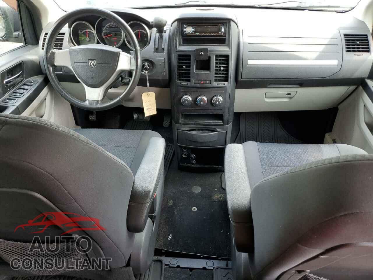 DODGE CARAVAN 2010 - 2D4RN4DE5AR244422