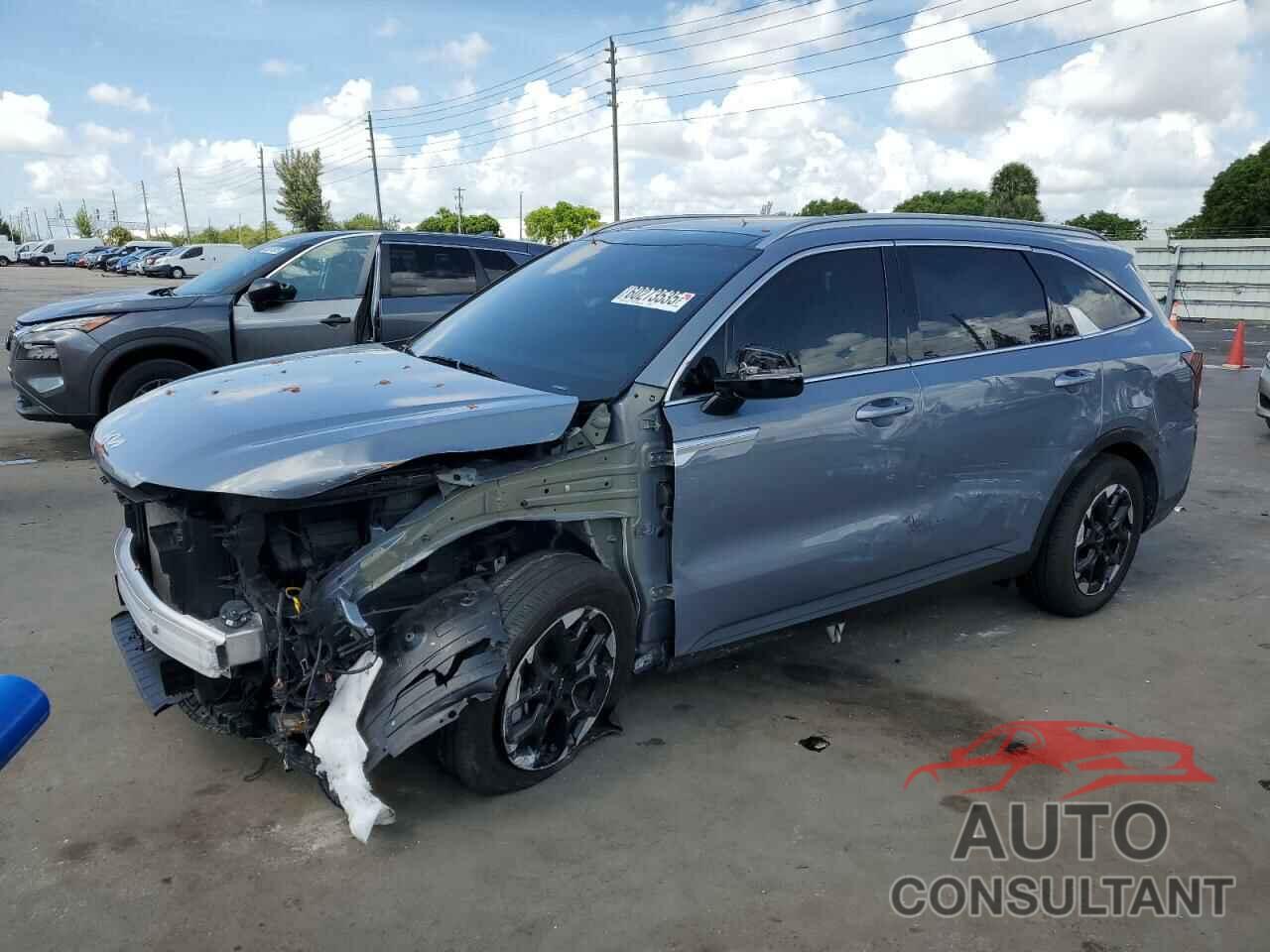 KIA SORENTO 2024 - 5XYRL4JC8RG302691