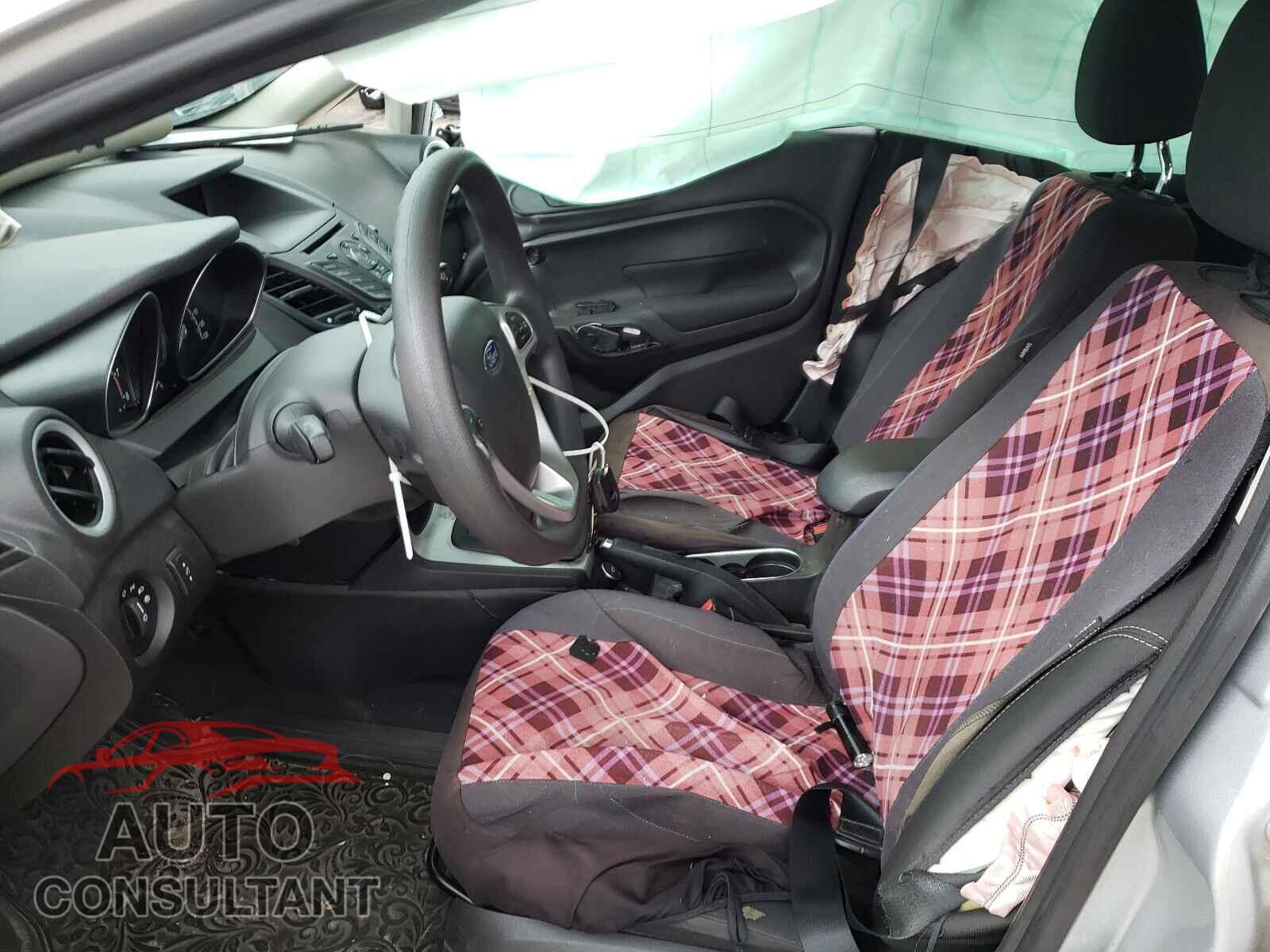 FORD FIESTA 2017 - 3FADP4EJ5HM131297
