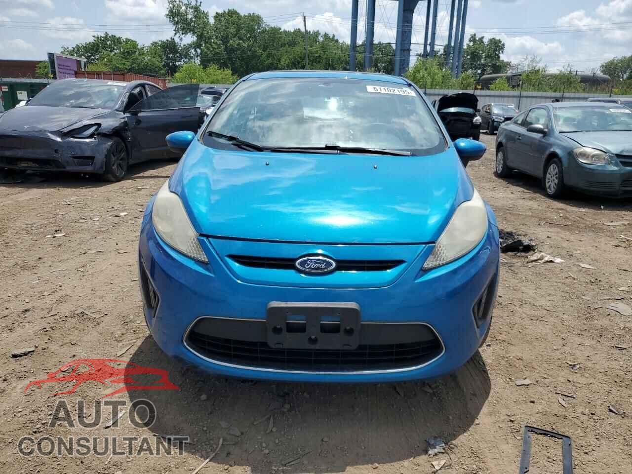 FORD FIESTA 2012 - 3FADP4EJ8CM176095