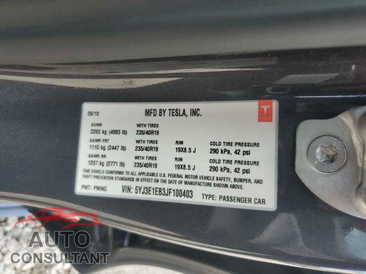 TESLA MODEL 3 2018 - 5YJ3E1EB3JF100403