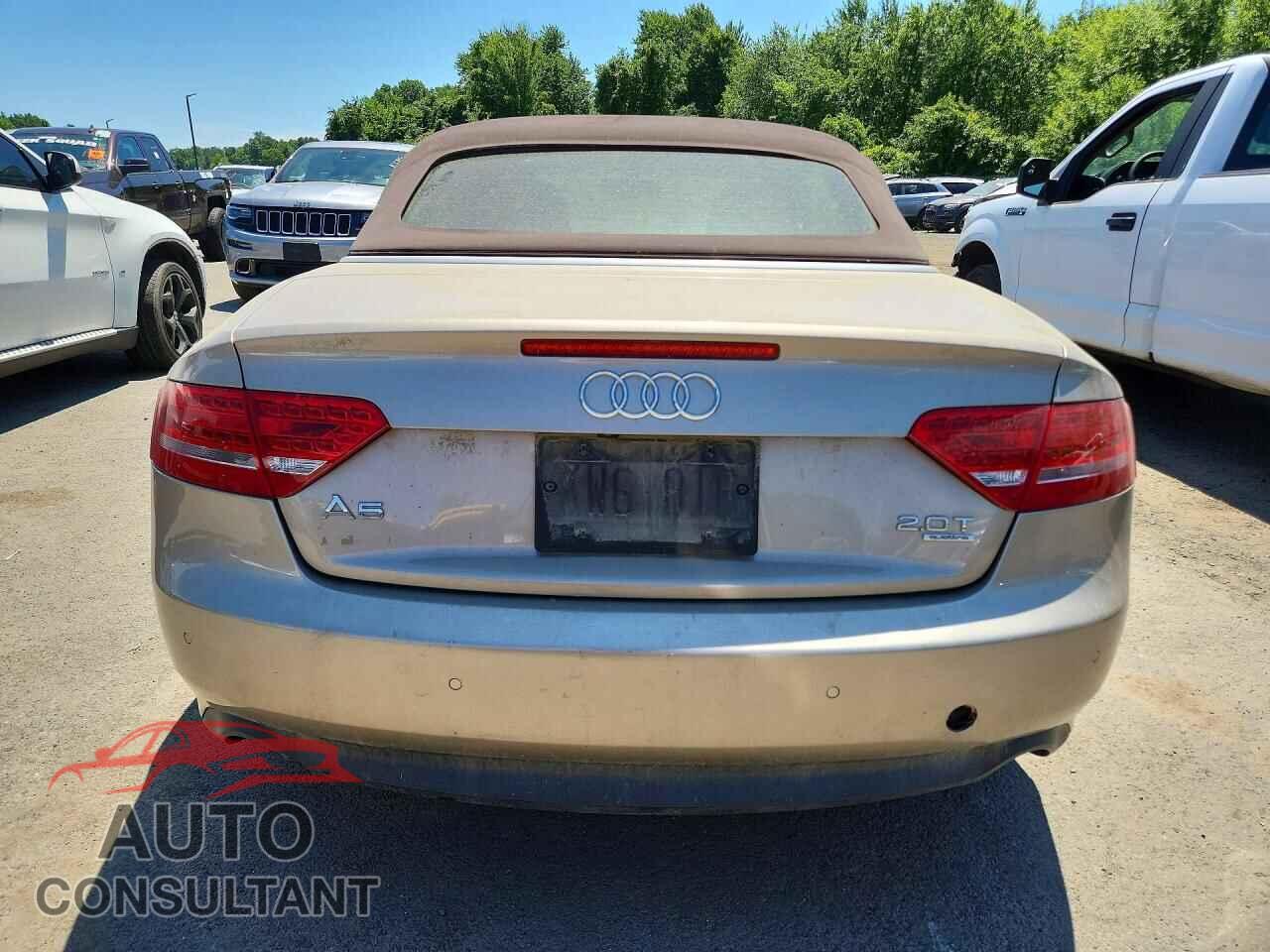 AUDI A5 2011 - WAULFAFH7BN010722