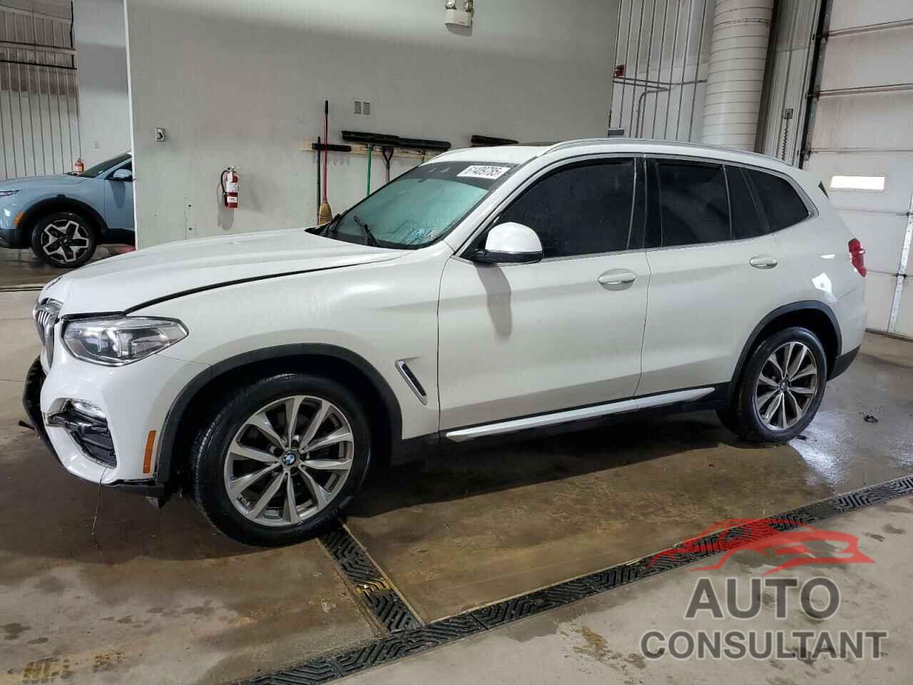 BMW X3 2019 - 5UXTR9C59KLE18459