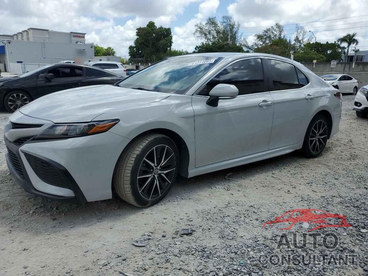 TOYOTA CAMRY 2023 - 4T1G11AK1PU179522