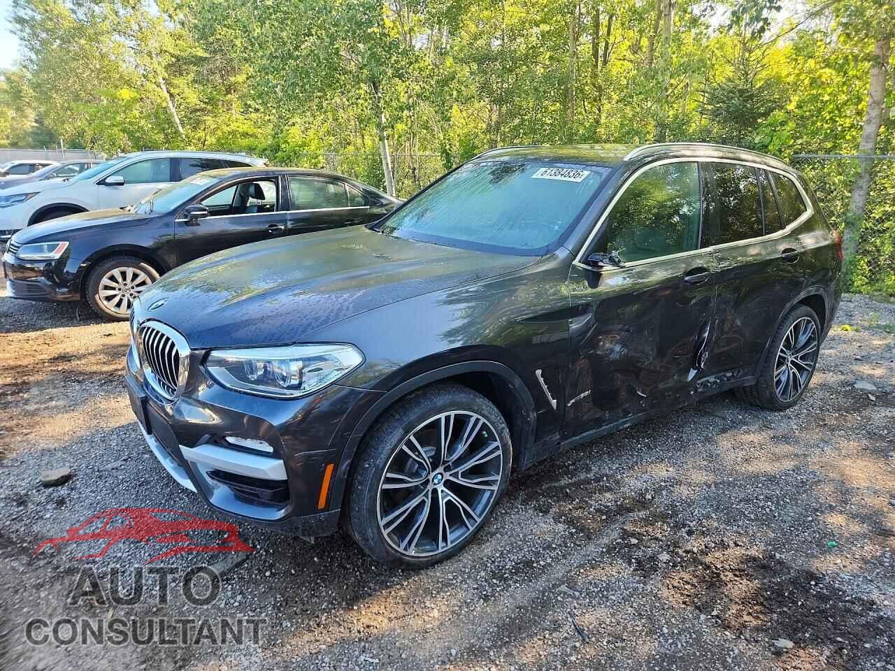 BMW X3 2018 - 5UXTR9C50JLC82477
