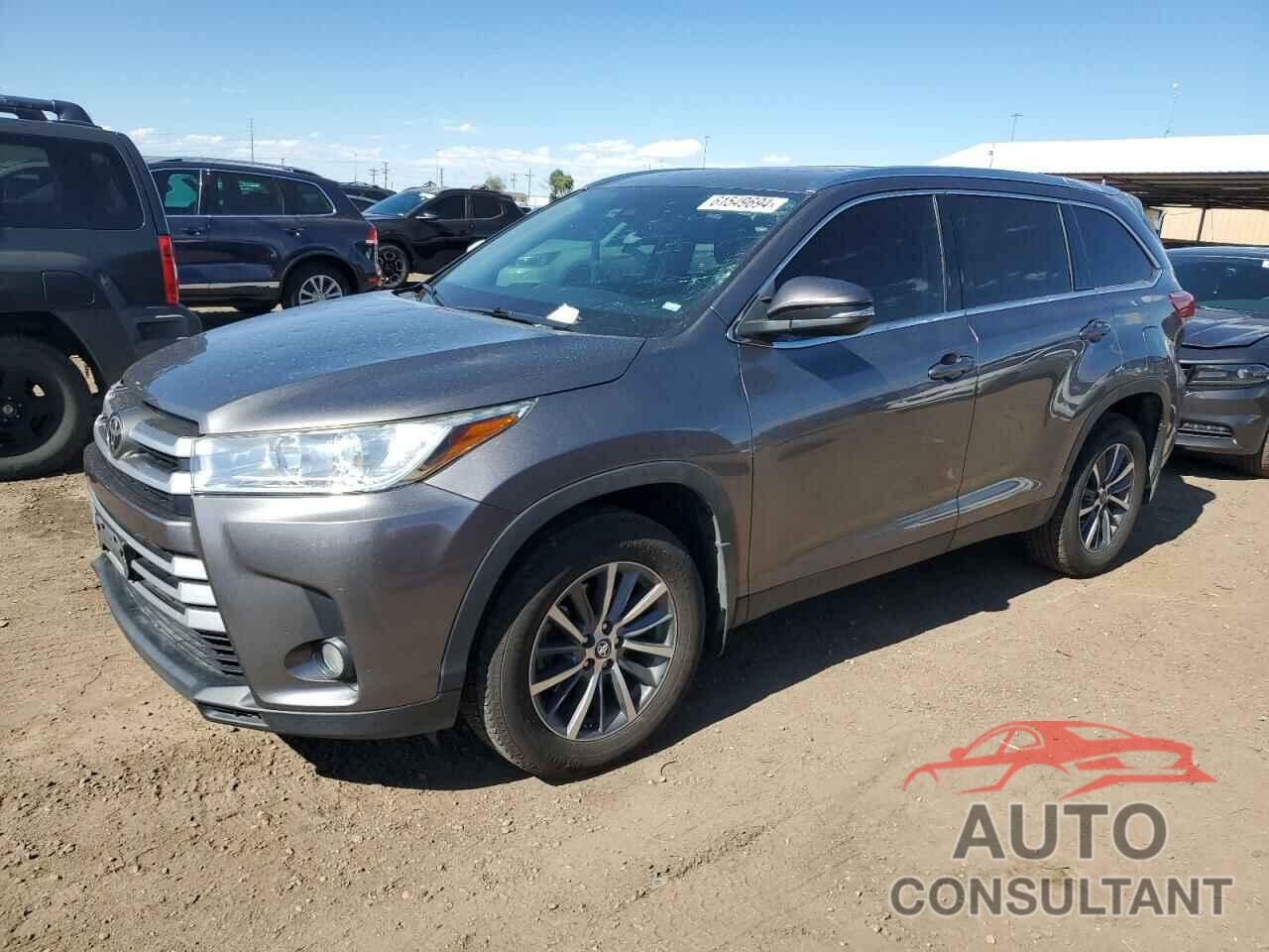 TOYOTA HIGHLANDER 2019 - 5TDJZRFH3KS919065