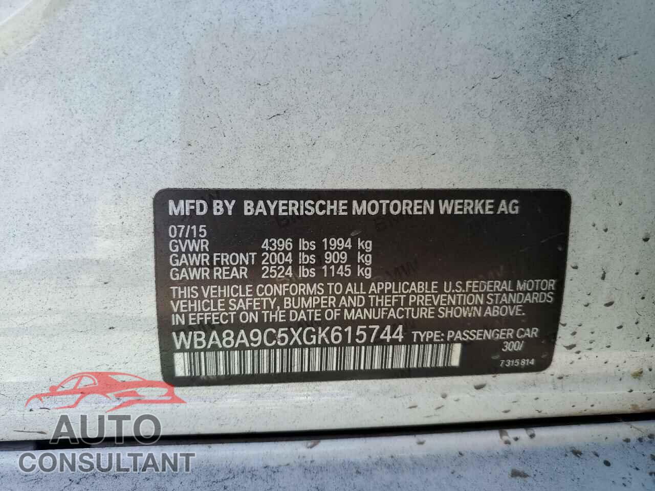 BMW 3 SERIES 2016 - WBA8A9C5XGK615744