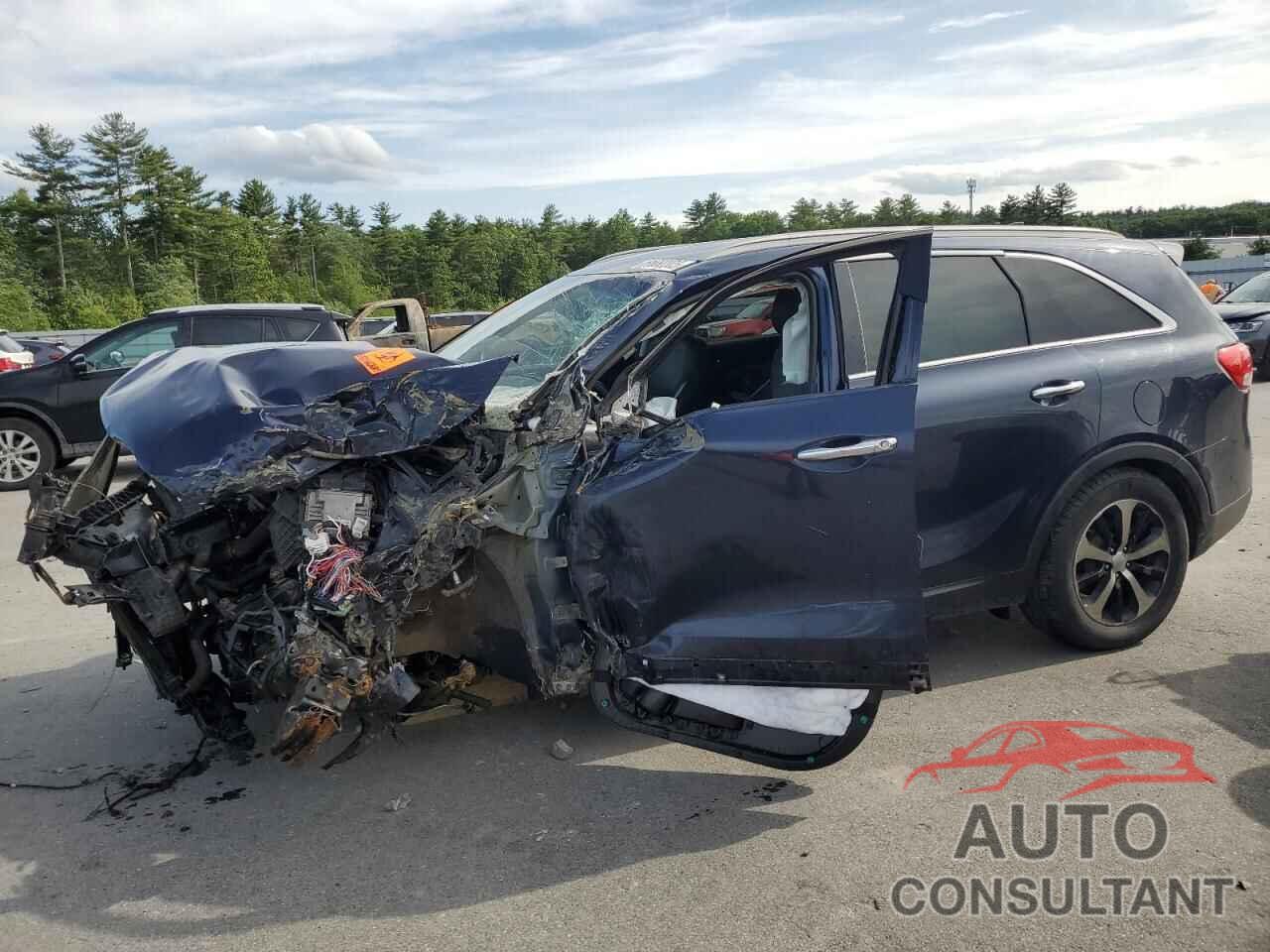 KIA SORENTO 2016 - 5XYPHDA15GG051357