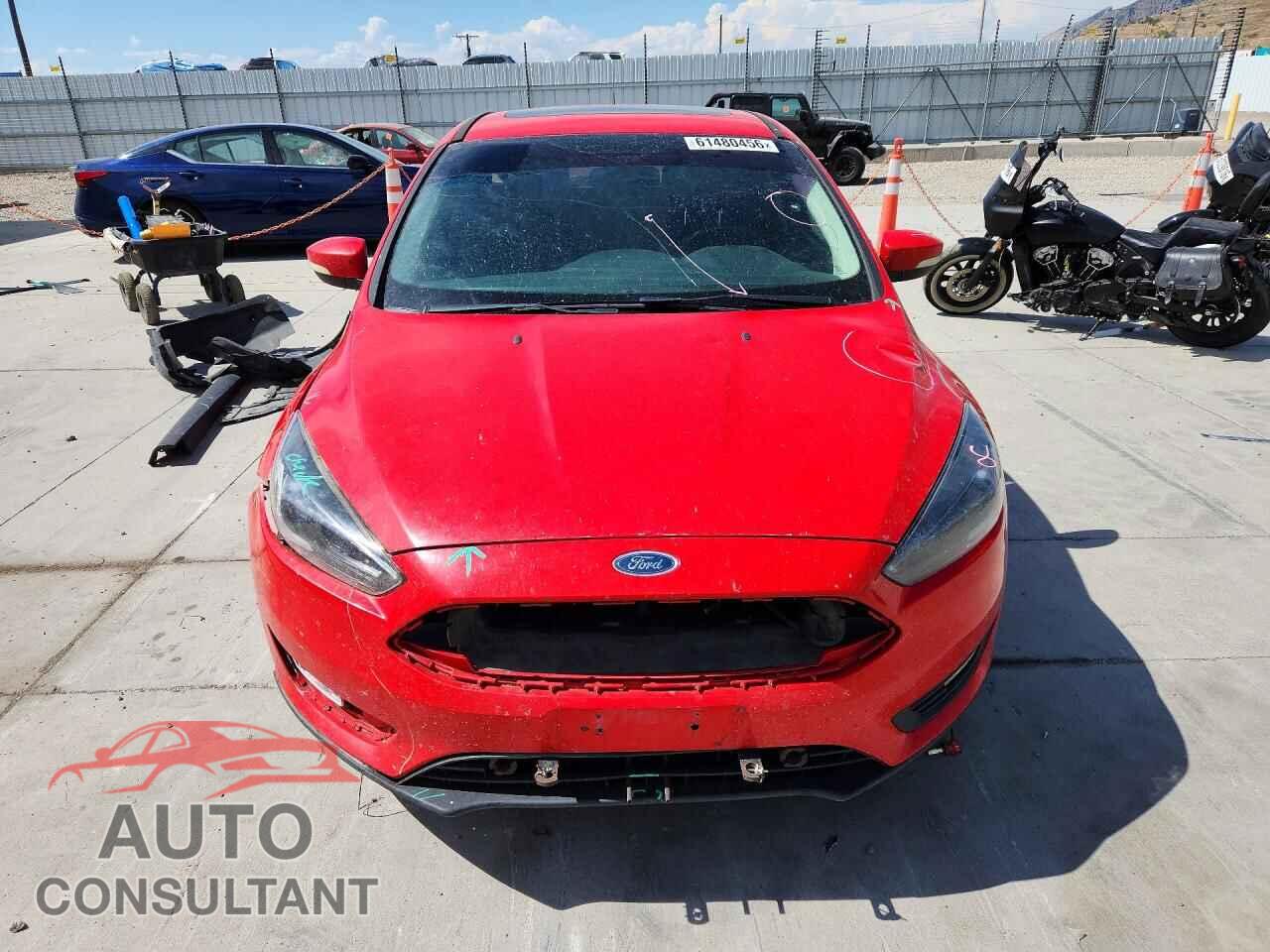FORD FOCUS 2016 - 1FADP3K24GL363882