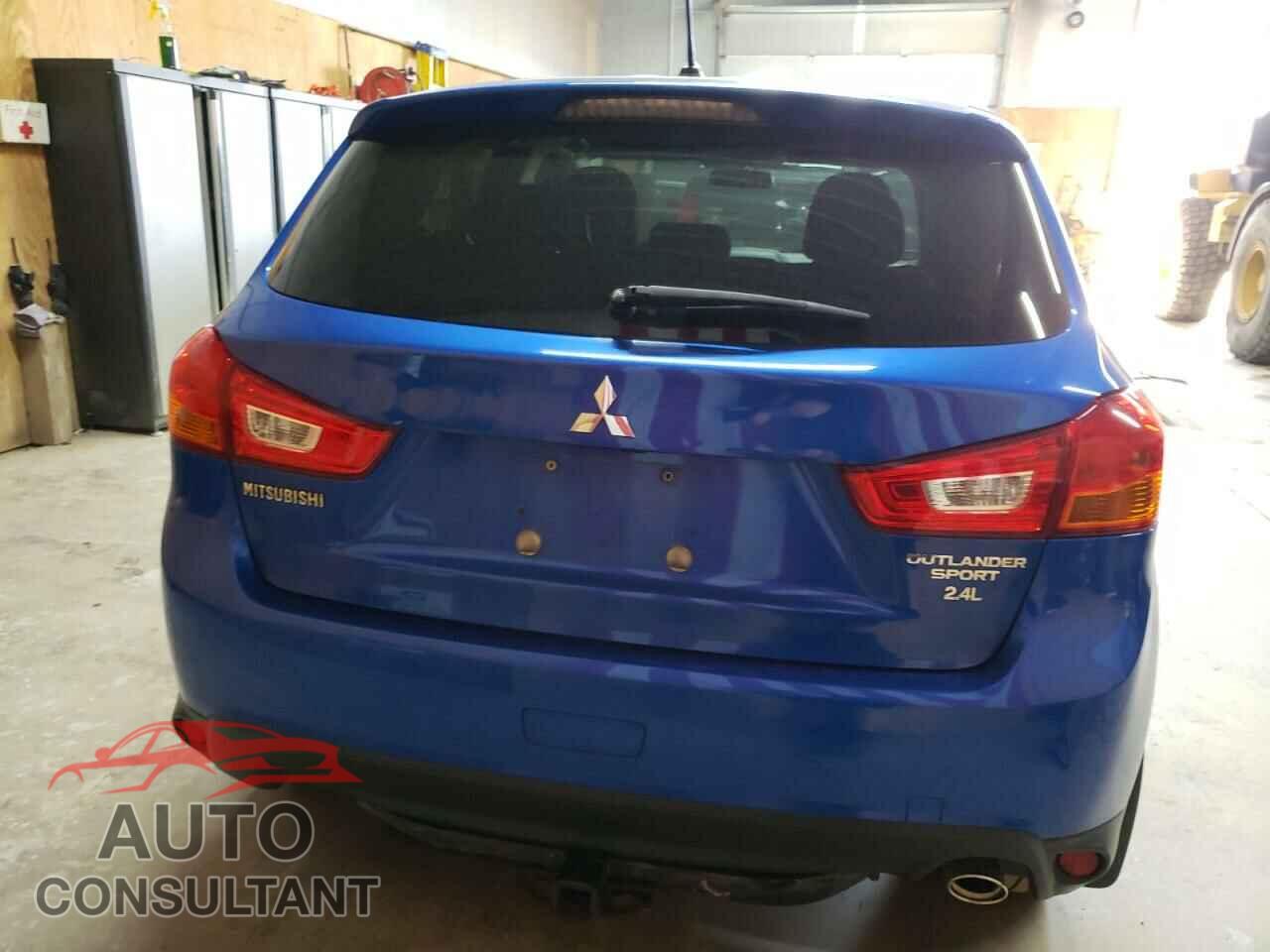MITSUBISHI OUTLANDER 2015 - 4A4AR3AW4FE027902