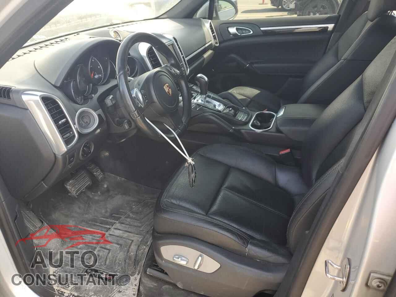 PORSCHE CAYENNE 2014 - WP1AF2A28ELA31595