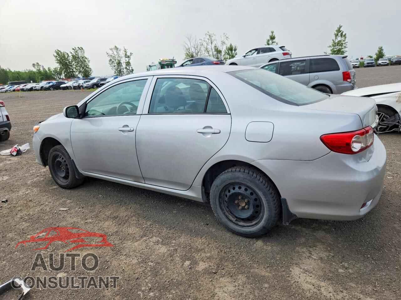 TOYOTA COROLLA 2011 - 2T1BU4EE5BC656115