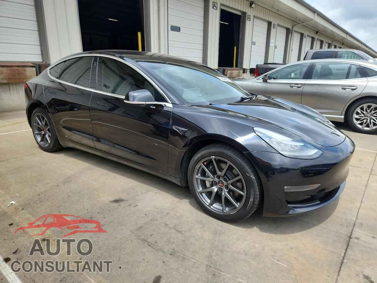 TESLA MODEL 3 2018 - 5YJ3E1EB2JF099289
