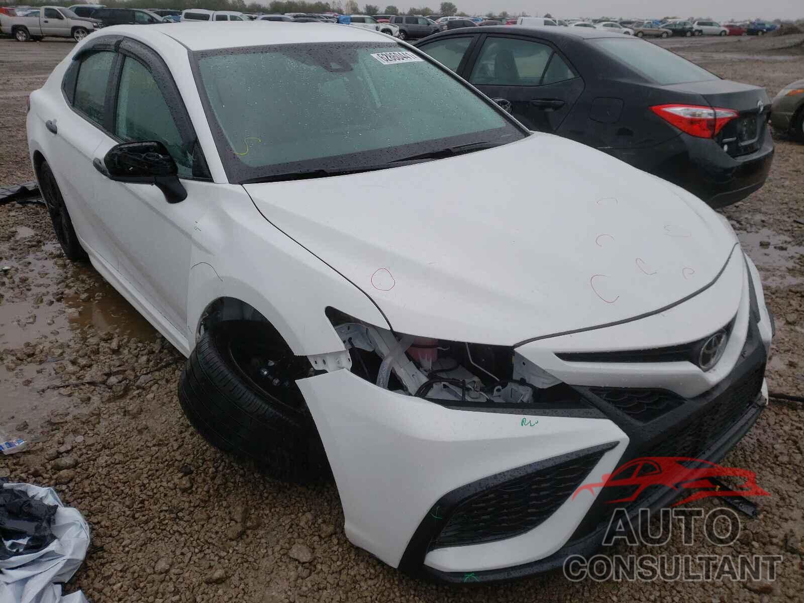 TOYOTA CAMRY 2021 - 4T1G11AK6MU439439