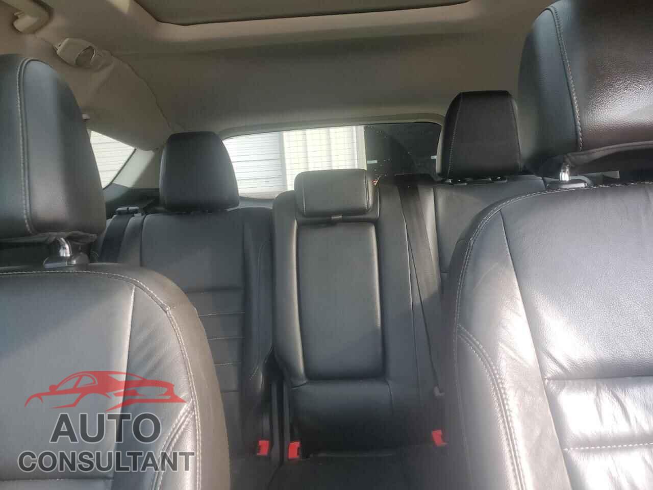 FORD ESCAPE 2015 - 1FMCU9J92FUB90738