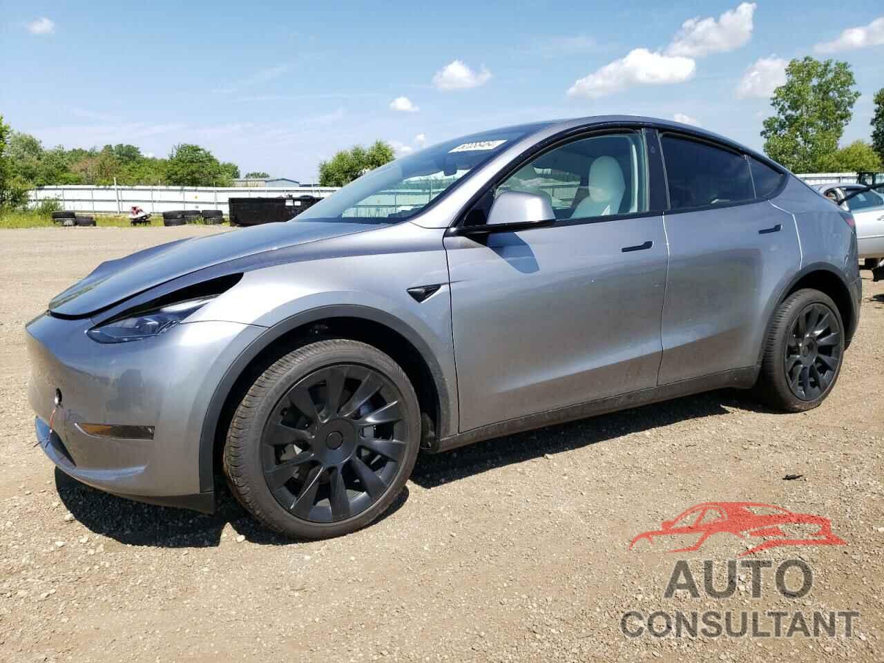 TESLA MODEL Y 2024 - 7SAYGDEE4RA288324