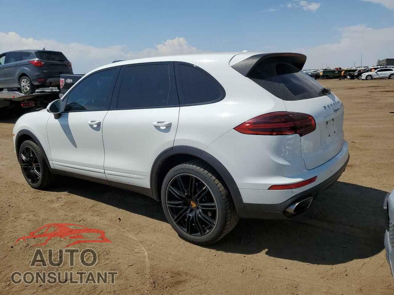 PORSCHE CAYENNE 2016 - WP1AA2A23GKA36338