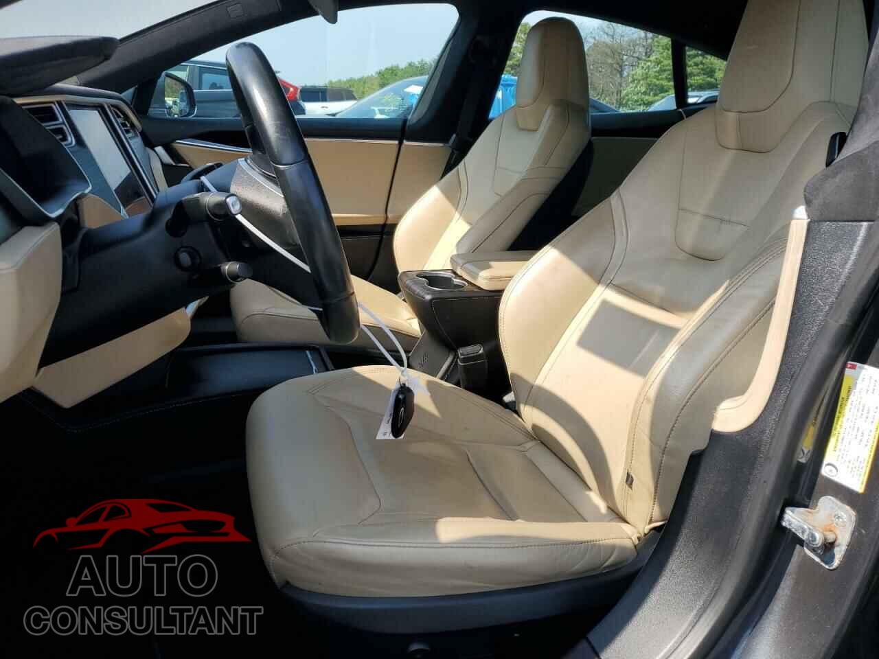 TESLA MODEL S 2016 - 5YJSA1E26GF131998
