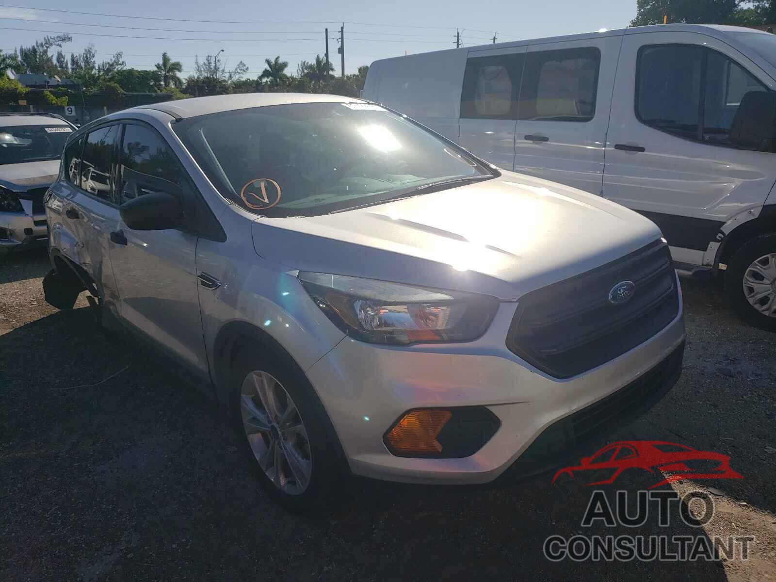 FORD ESCAPE 2018 - 1FMCU0F76JUB79768