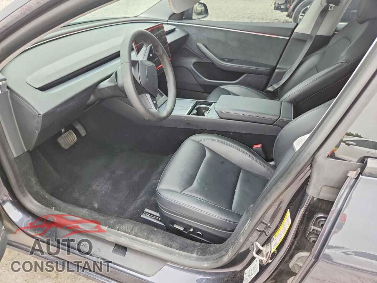 TESLA MODEL 3 2024 - 5YJ3E1EB9RF822177