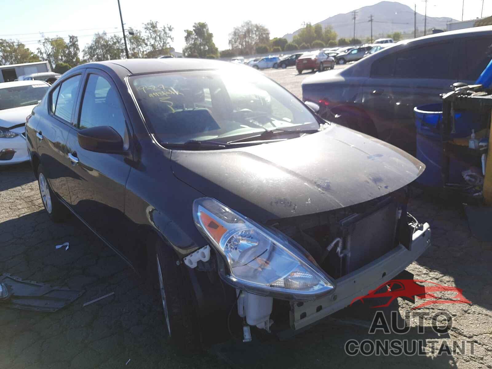 NISSAN VERSA 2019 - 3N1CN7AP7KL842555