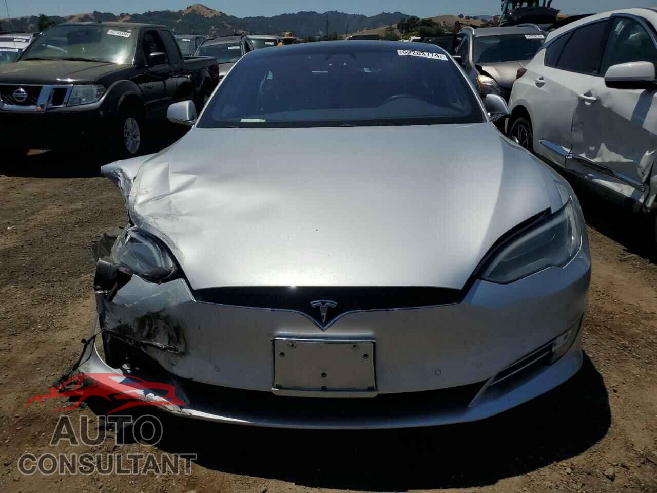 TESLA MODEL S 2018 - 5YJSA1E24JF249748