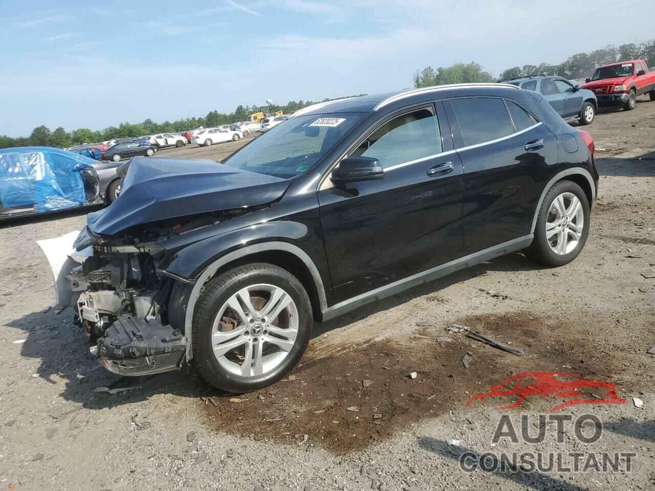 MERCEDES-BENZ GLA-CLASS 2019 - WDCTG4GB3KU008803