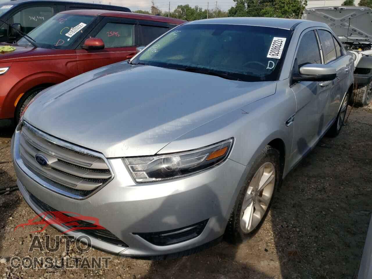 FORD TAURUS 2017 - 1FAHP2E81HG113327