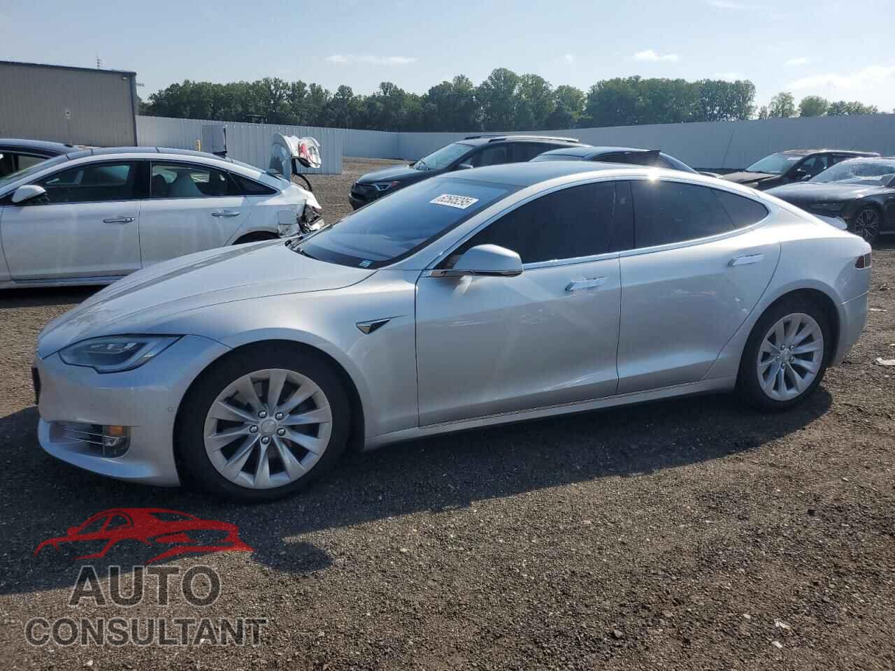 TESLA MODEL S 2018 - 5YJSA1E21JF253949