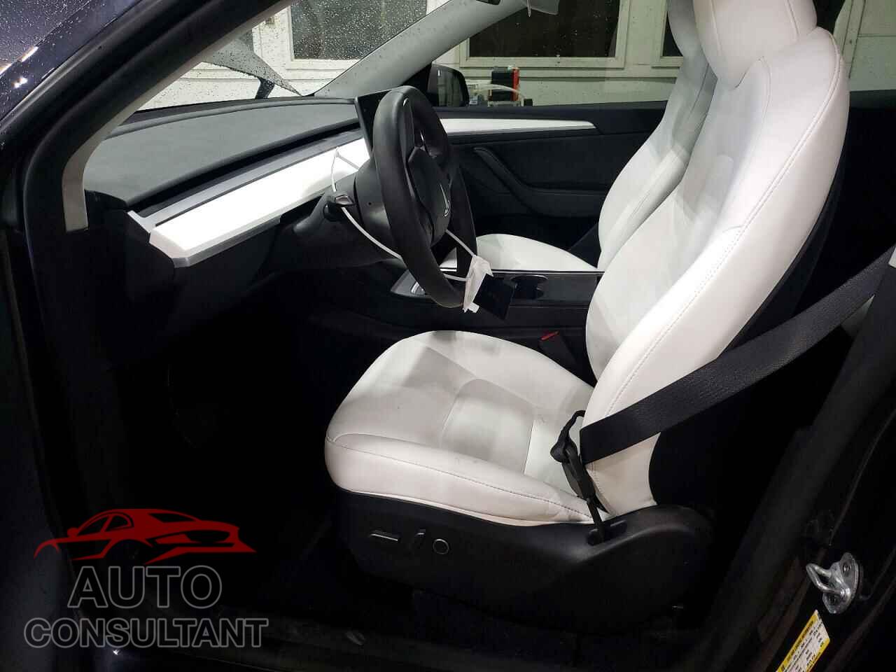 TESLA MODEL Y 2024 - 7SAYGDEE3RA287696