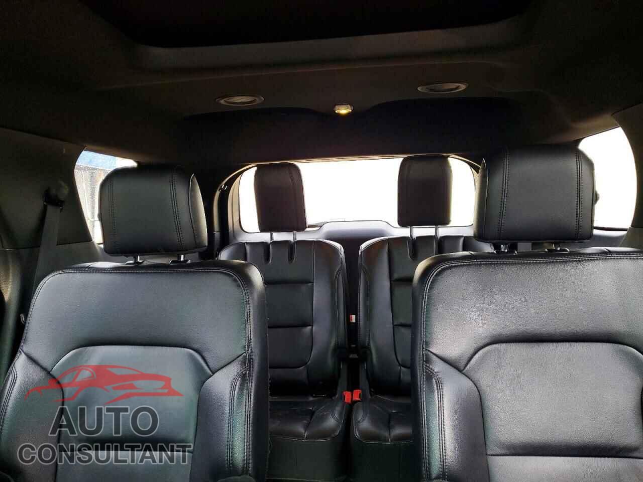 FORD EXPLORER 2017 - 1FM5K8D87HGA33638