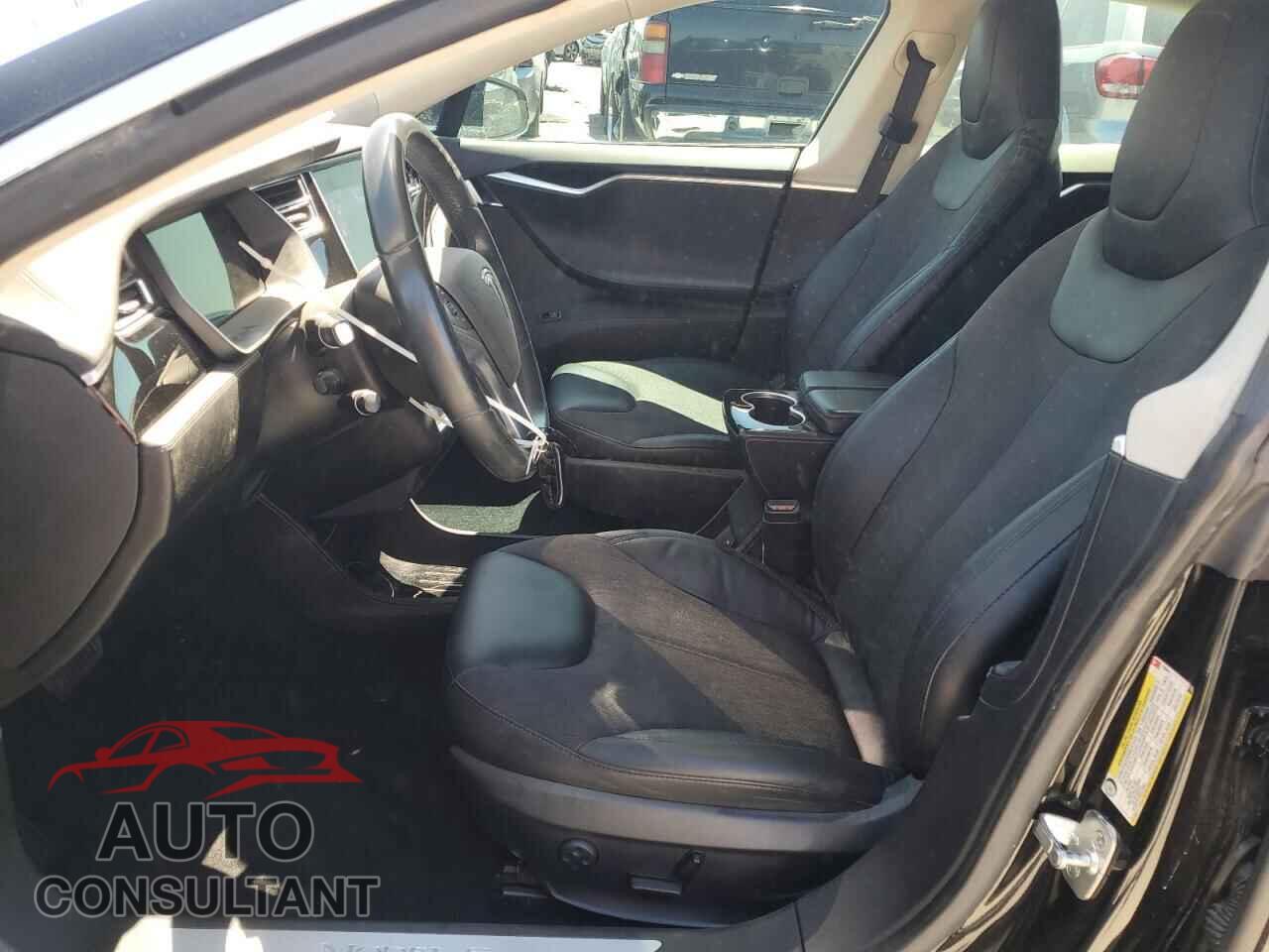 TESLA MODEL S 2016 - 5YJSA1E10GF130661