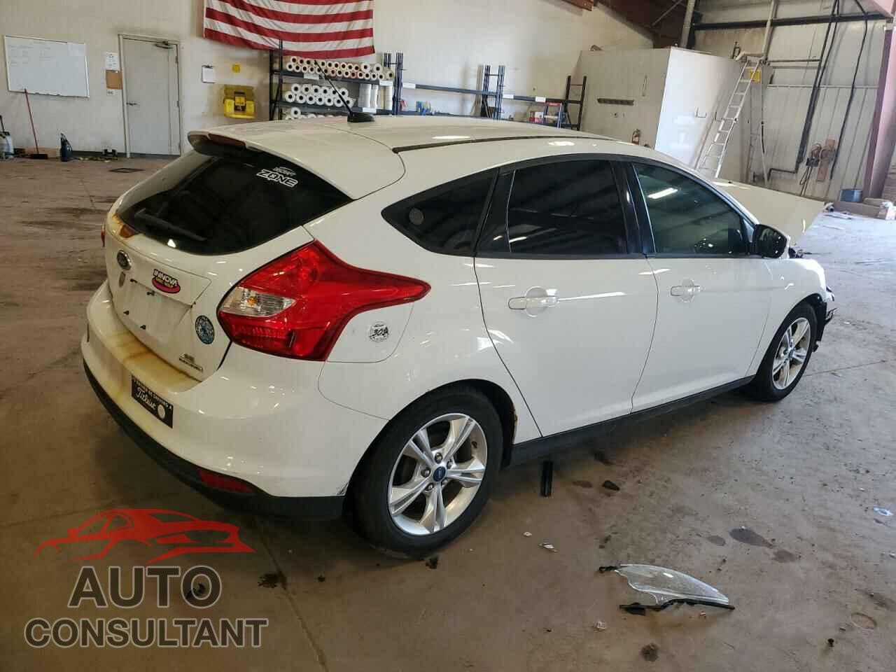 FORD FOCUS 2014 - 1FADP3K23EL174850