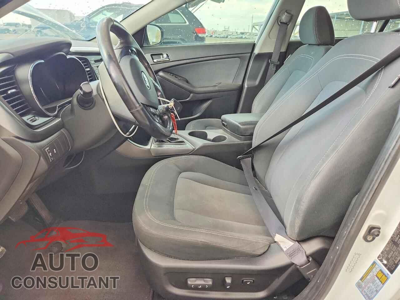 KIA OPTIMA 2012 - KNAGM4AD7C5020228