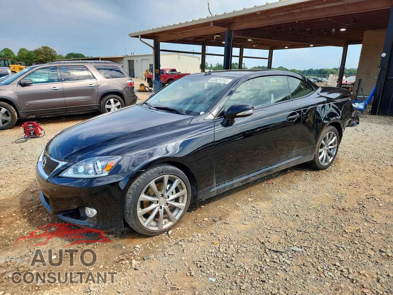 LEXUS IS 2015 - JTHFF2C28F2533534