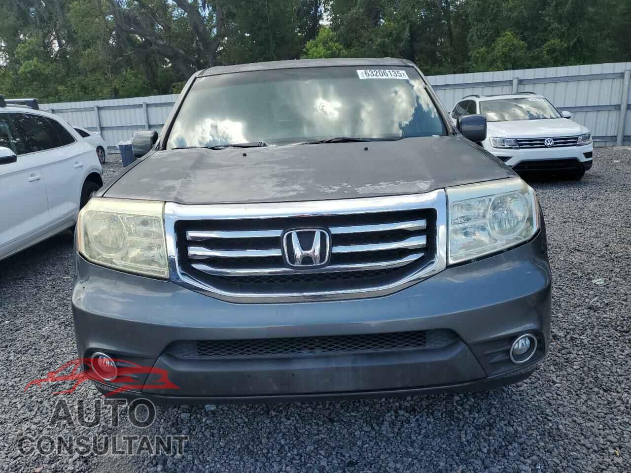 HONDA PILOT 2013 - 5FNYF3H42DB018162