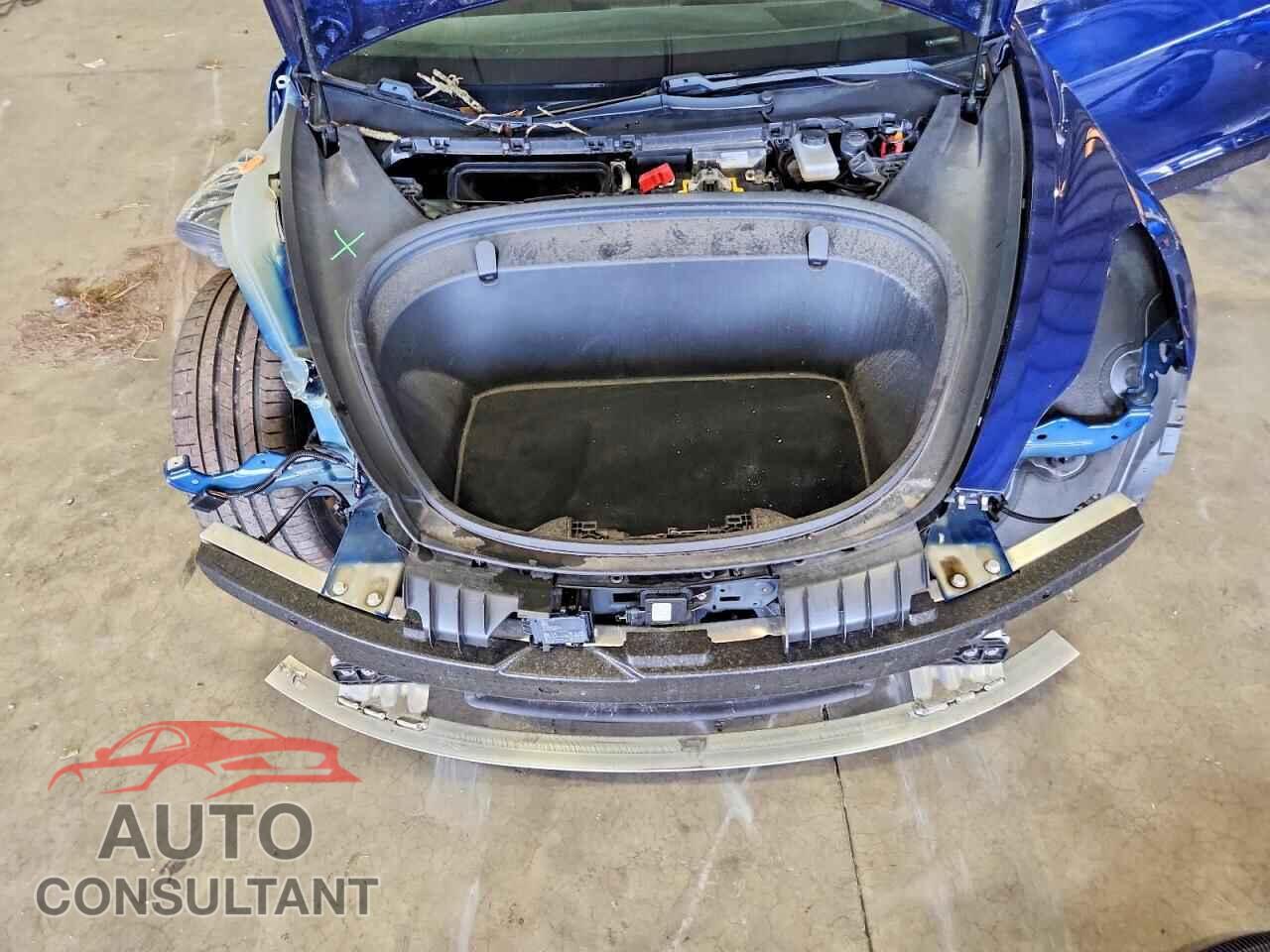 TESLA MODEL 3 2018 - 5YJ3E1EB9JF083929