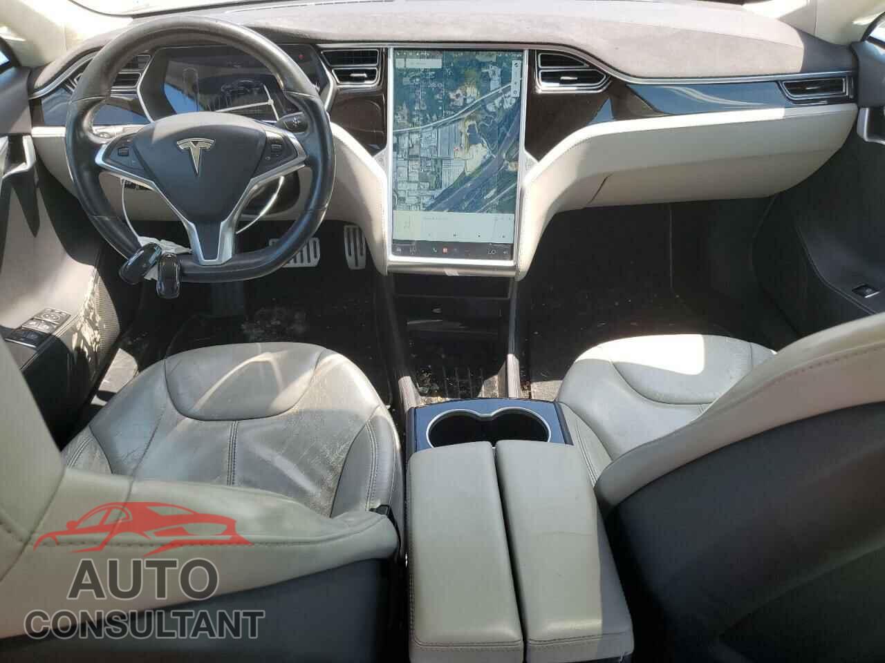TESLA MODEL S 2015 - 5YJSA1S29FF096800