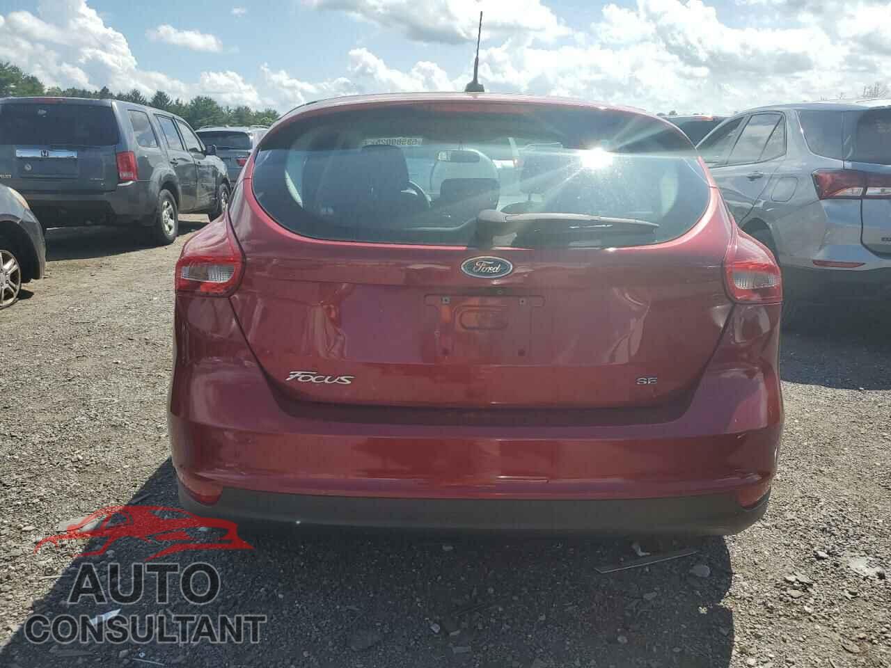 FORD FOCUS 2015 - 1FADP3K28FL366640