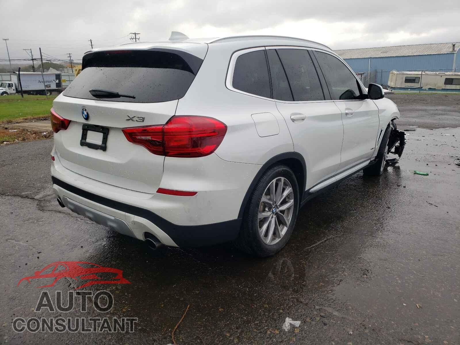 BMW X3 2018 - 5UXTR9C52JLD60533