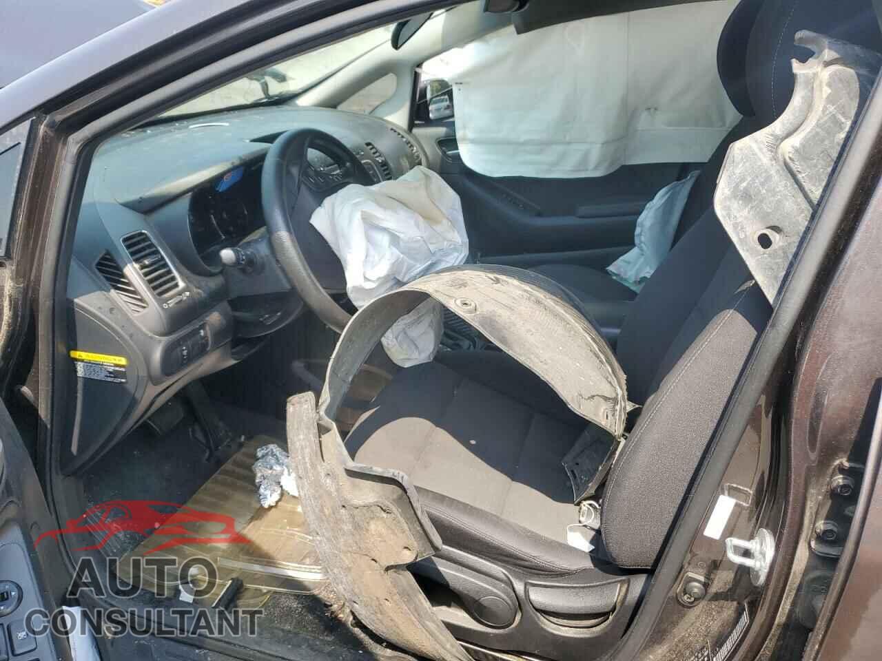 KIA FORTE 2017 - 3KPFL4A74HE131956