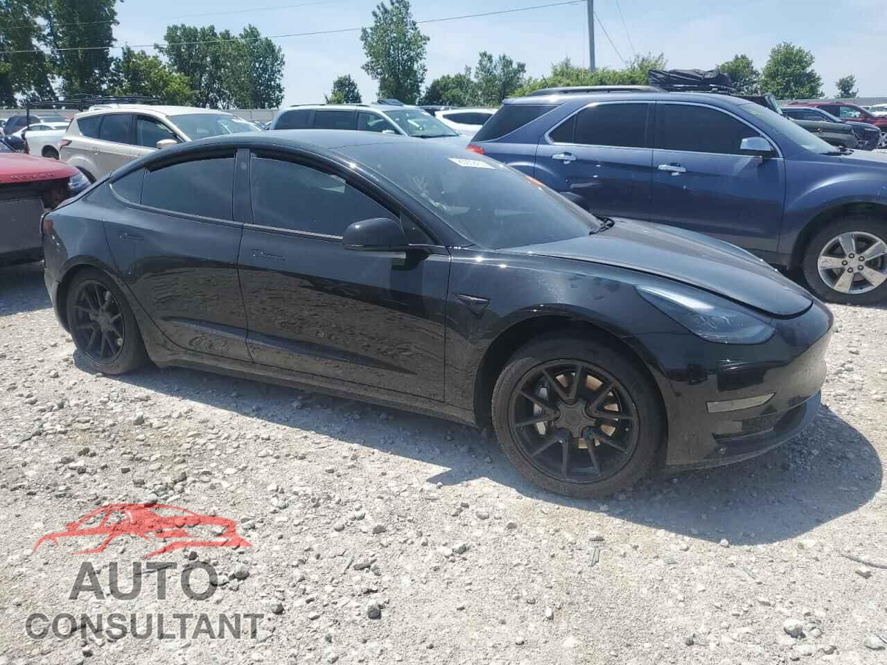 TESLA MODEL 3 2023 - 5YJ3E1EA5PF690927