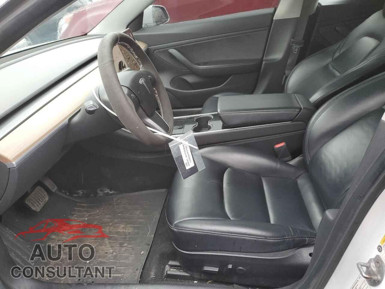 TESLA MODEL 3 2019 - 5YJ3E1EA7KF515152