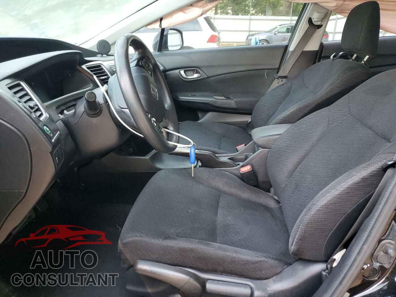 HONDA CIVIC 2013 - 2HGFB2F57DH596410