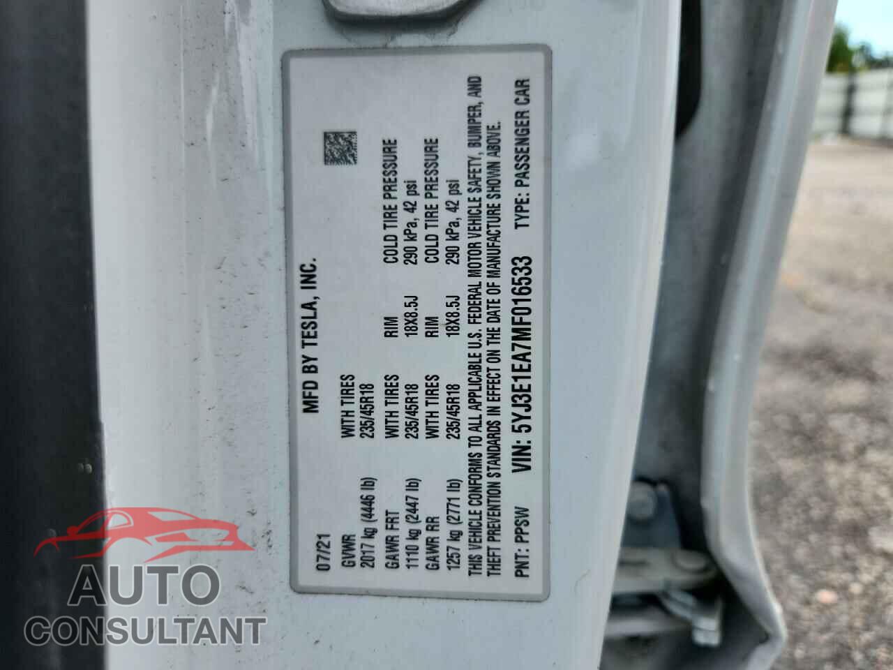 TESLA MODEL 3 2021 - 5YJ3E1EA7MF016533