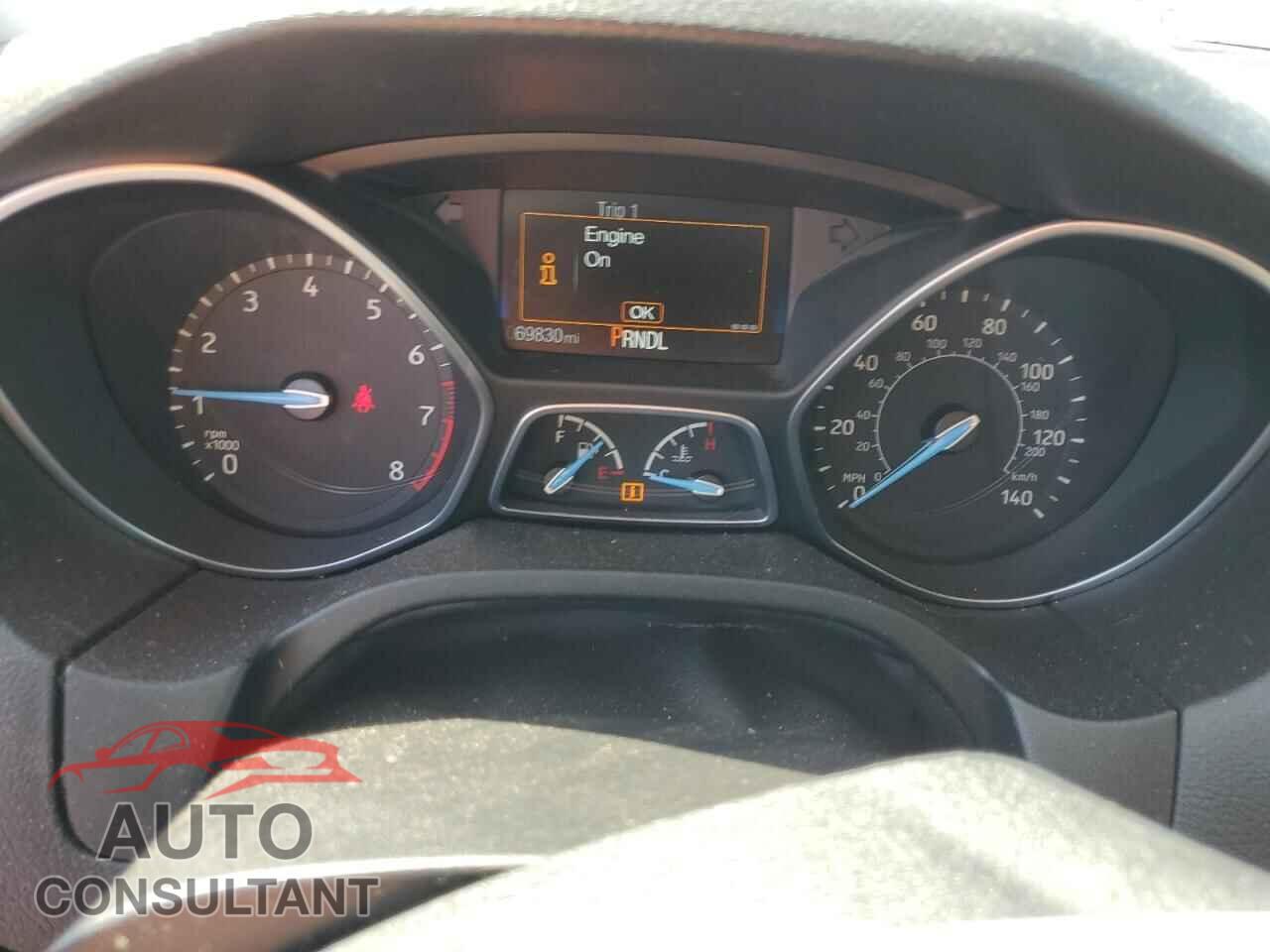 FORD FOCUS 2017 - 1FADP3E27HL271114