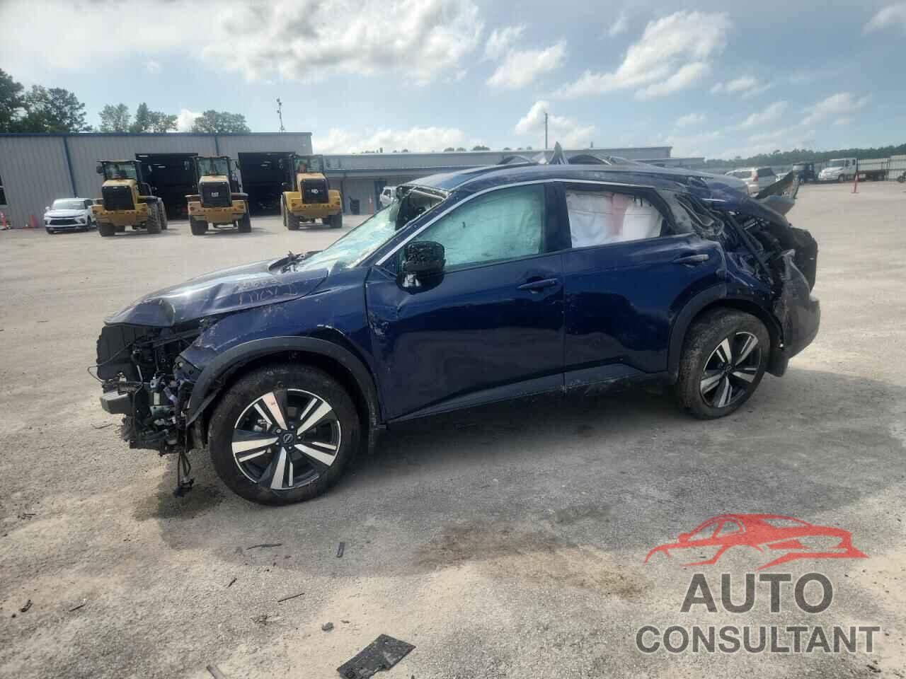 NISSAN ROGUE 2024 - 5N1BT3CA8RC709417